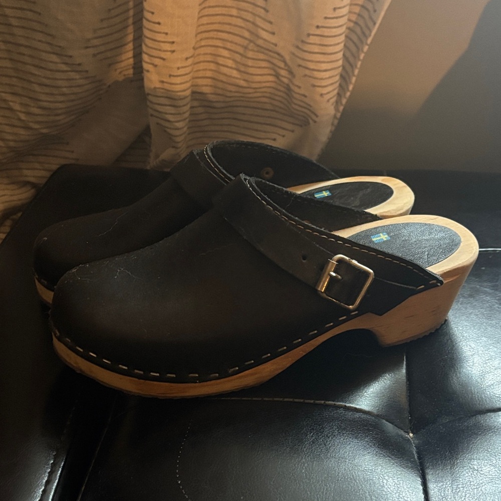 Swedish Hasbeens Black Leather Mules with Wooden Heel